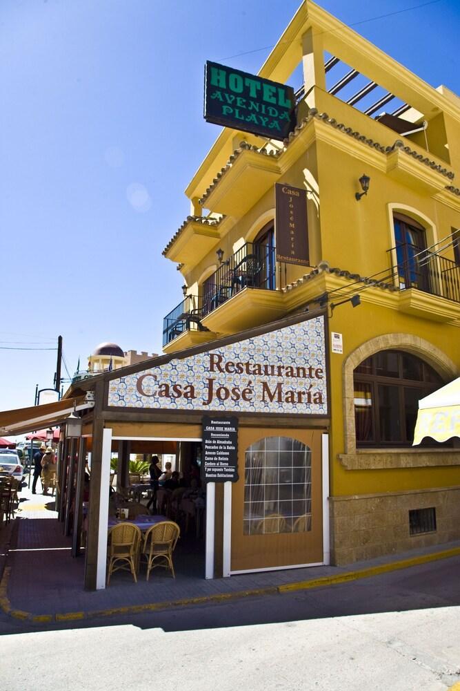 Hotel Avenida Playa Zahara de los Atunes Luaran gambar