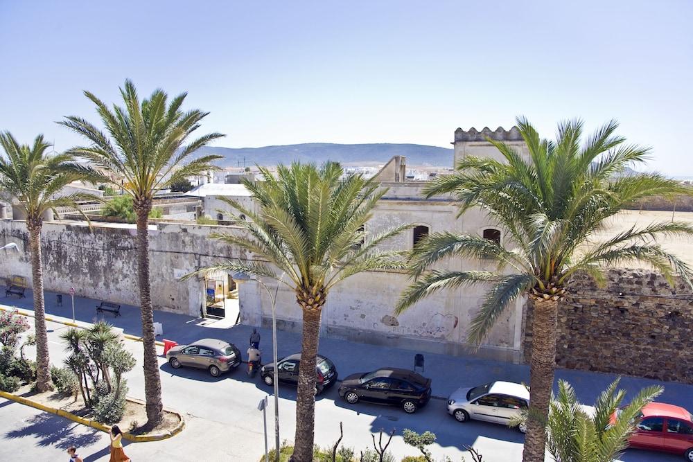 Hotel Avenida Playa Zahara de los Atunes Luaran gambar